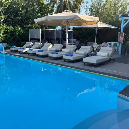 Katerina Apartmanhotel