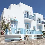 Katerina Πάρος