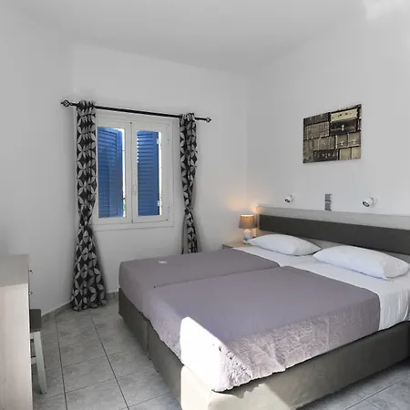 公寓式酒店 卡捷琳娜别墅酒店 Páros