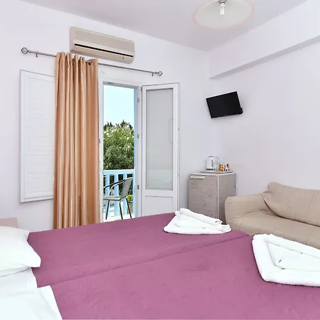 Katerina 2* Parikia (Paros)