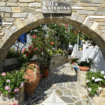Katerina Parikia (Paros)