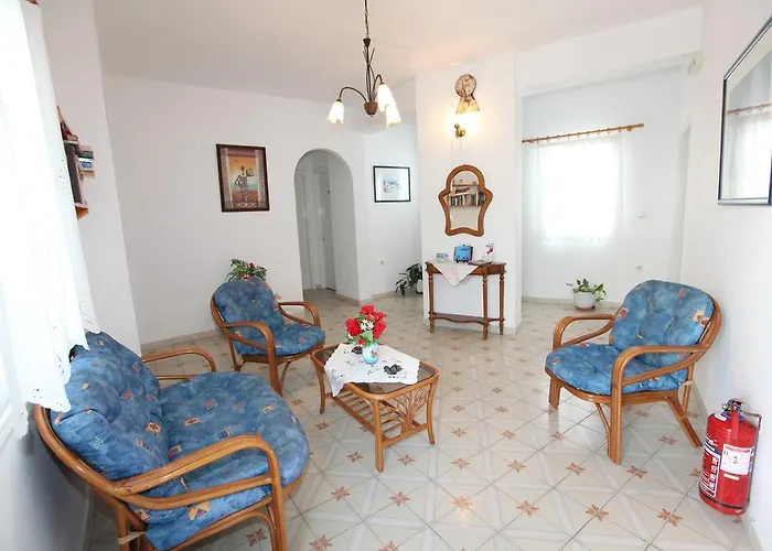 Aparthotel Katerina 4*